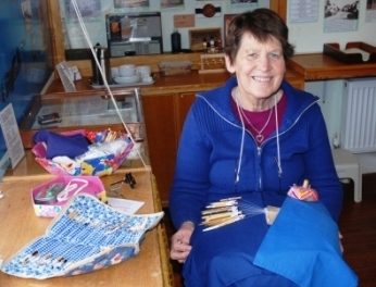 Museum says farewell to lacemaker